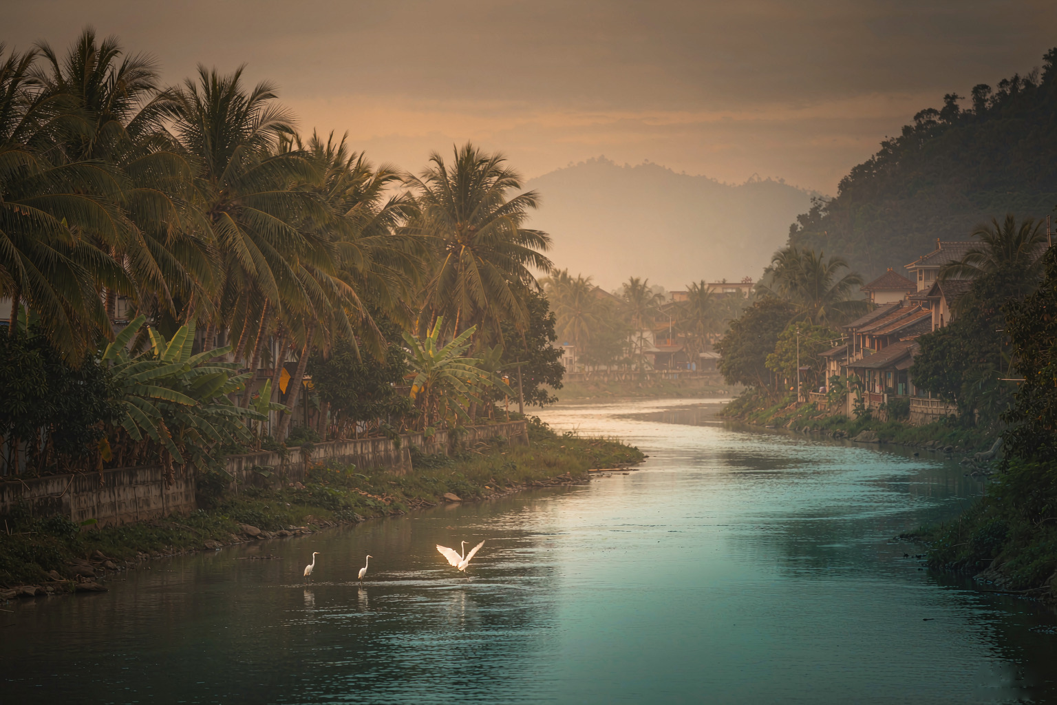 Beyond-the-Wanglou-River-1